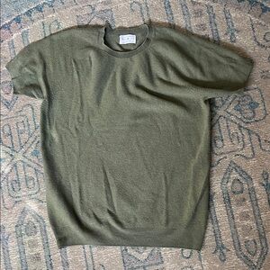 Oliver Charles Wool Olive Green Short Sleeve Sweater